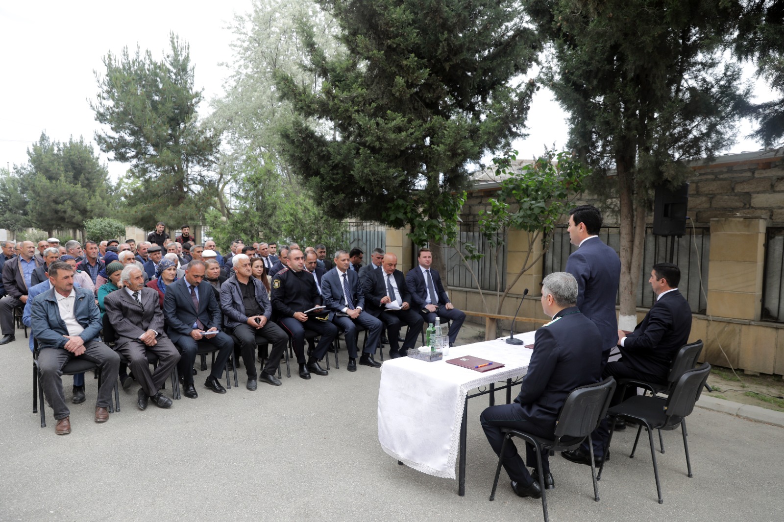 Xaçmazın Uzunoba kəndində növbəti səyyar qəbul keçirilib (FOTO)