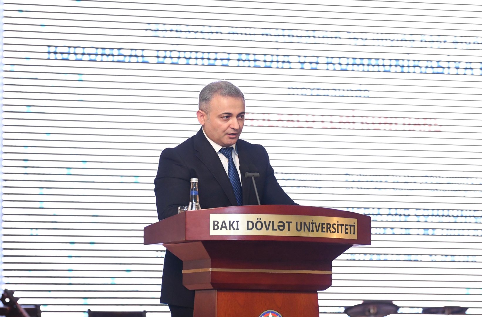 İnformasiya mübadiləsinin sürəti və şəffaflığı rəqəmsal texnologiyaların səviyyəsindən asılıdır - Rövşən Məmmədov