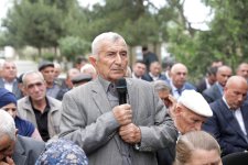 Xaçmazın Uzunoba kəndində növbəti səyyar qəbul keçirilib (FOTO)