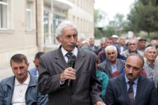 Xaçmazın Uzunoba kəndində növbəti səyyar qəbul keçirilib (FOTO)