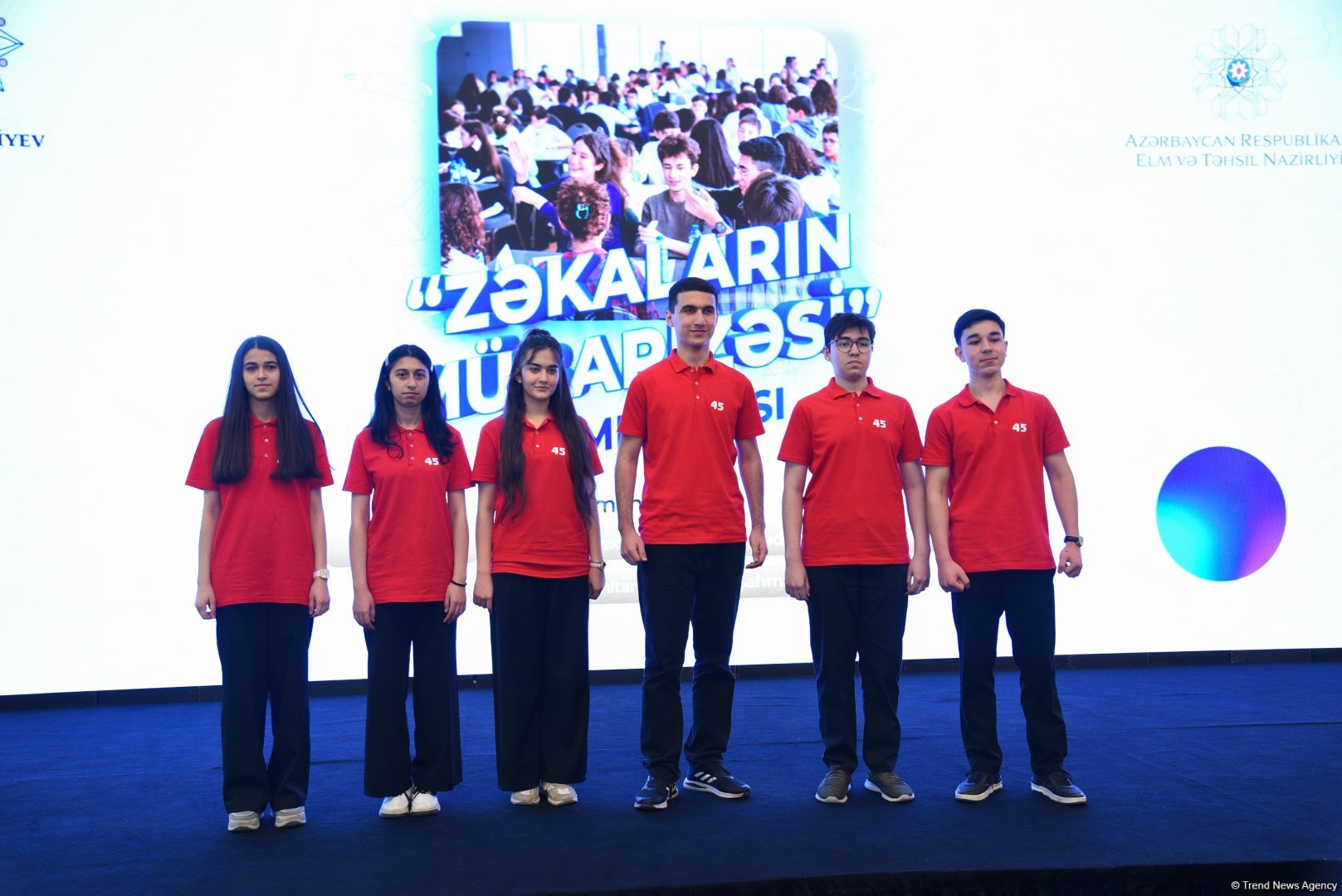 “Zəkaların mübarizəsi” olimpiadasının final mərhələsi keçirilib (FOTO)