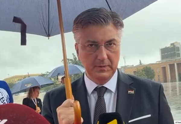 Xorvatiya və Azərbaycan arasında neft və qaz sahəsində əməkdaşlıq kifayət qədər məhsuldardır - Baş nazir