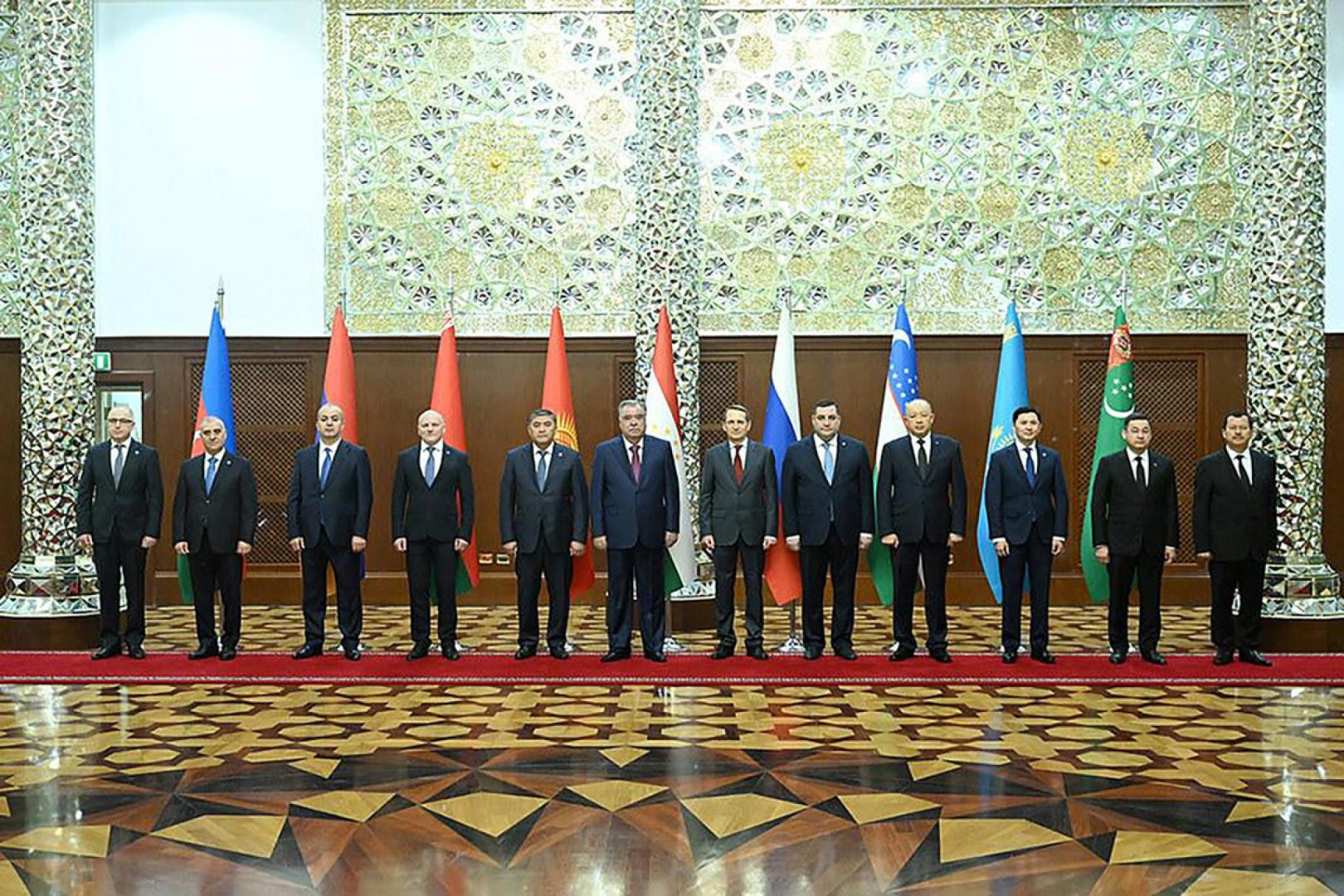 MDB dövlətlərinin xüsusi xidmət orqanlarının qarşılıqlı əlaqələrinin gələcək perspektivləri müzakirə olunub (FOTO)