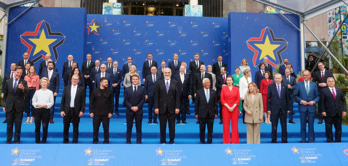 Prezident İlham Əliyev Tiranada “Avropa Siyasi Birliyi” 6-cı Zirvə toplantısının açılış mərasimində iştirak edib (FOTO/VİDEO) (YENİLƏNİB)