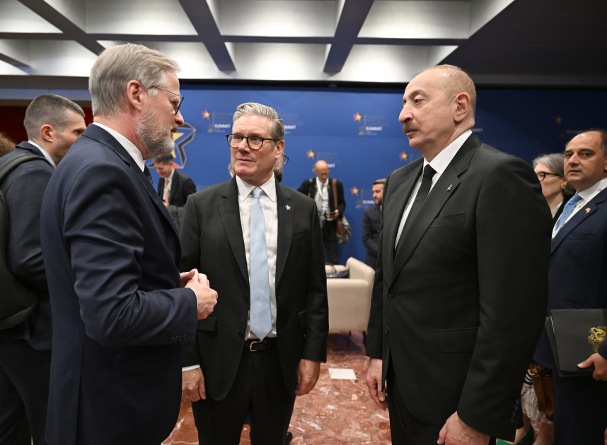 Prezident İlham Əliyev Tiranada “Avropa Siyasi Birliyi” 6-cı Zirvə toplantısının açılış mərasimində iştirak edib (FOTO/VİDEO) (YENİLƏNİB)
