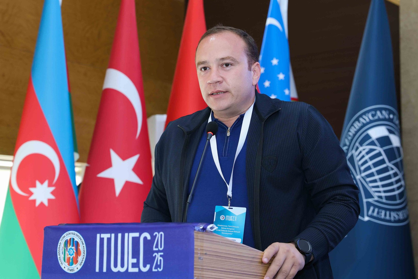 UNEC-də “Ortaq Gələcək: Sosial-iqtisadi innovasiyalar” mövzusunda Beynəlxalq Türk Dünyası İqtisad konfransı öz işinə başlayıb (FOTO)