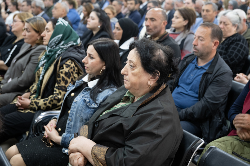 Məhkəmədə beynəlxalq təşkilatların və xarici media qurumlarının Ermənistanın Azərbaycan ərazilərini işğal etməsini təsdiqləyən faktlar tədqiq olunub (FOTO)