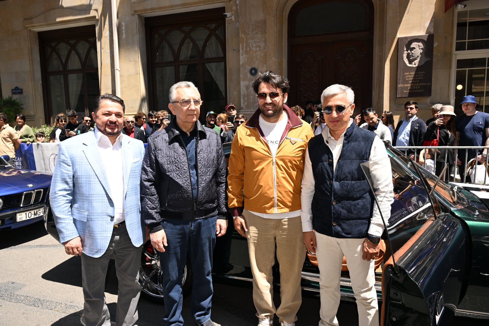 AAF “Sürətin evolyusiyası”nda klassik avtomobilləri təqdim edib (FOTO)