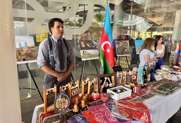 Meksikada Azərbaycan milli mədəniyyət nümunələri nümayiş olunub (FOTO)
