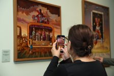Heydər Əliyev Mərkəzində braziliyalı rəssam Luiz de Souzanın sərgisinin açılışı olub (FOTO/VİDEO)