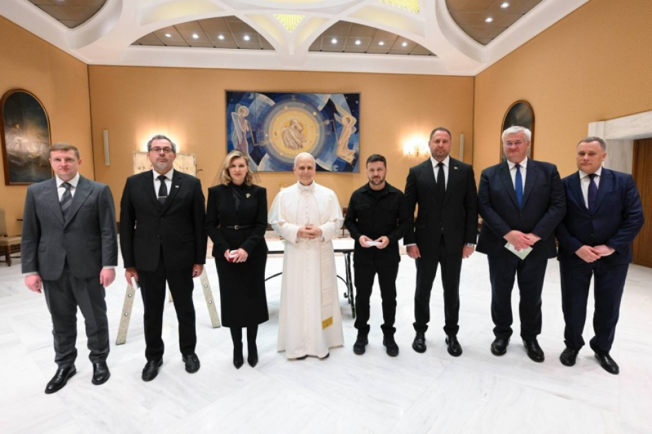 Vatikanı Ukrayna və Rusiya arasında danışıqlar platformasına çevirməyə hazırıq - Papa XIV Leo (FOTO)