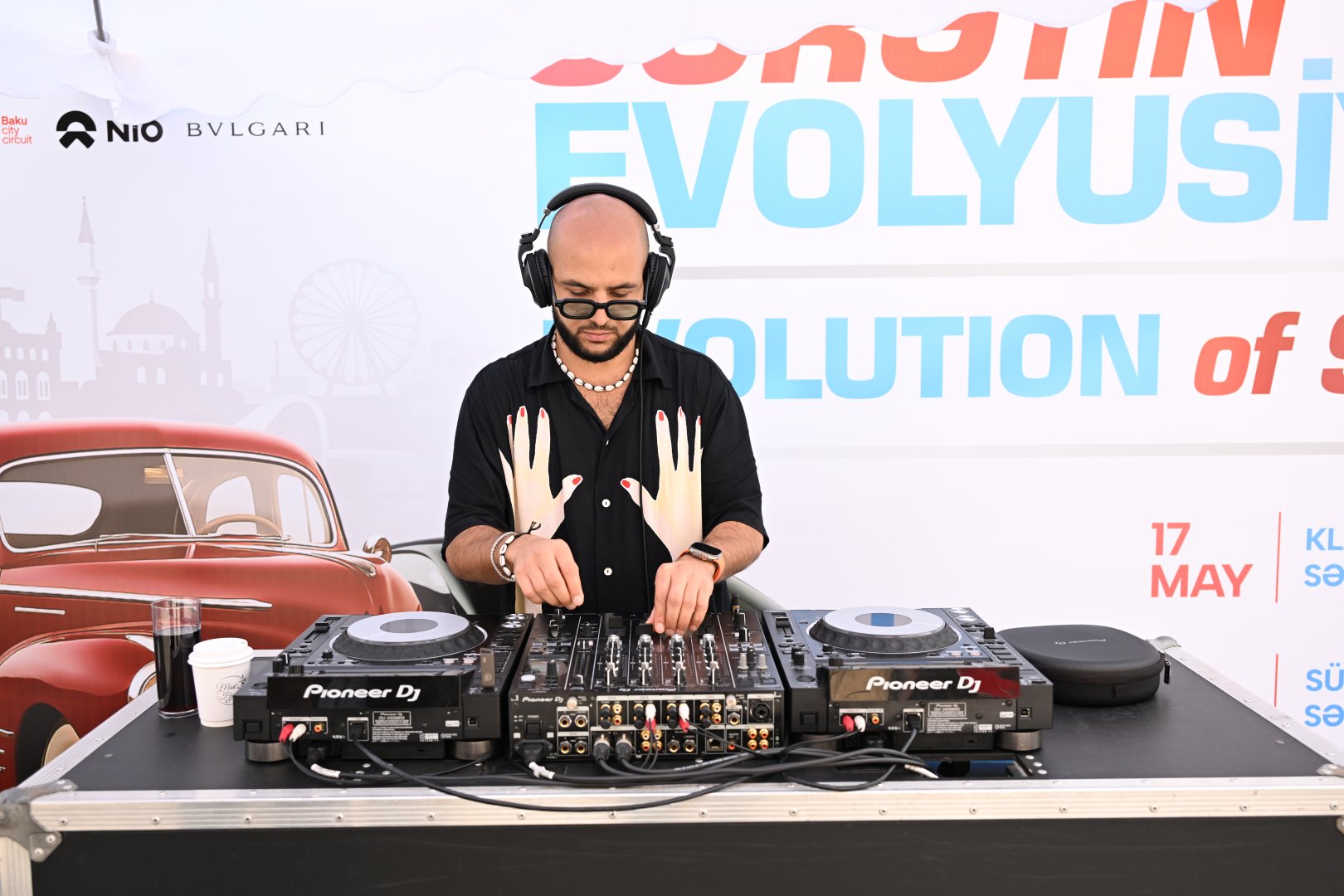 AAF sürət avtomobillərinin sərgisini təşkil edib (FOTO)