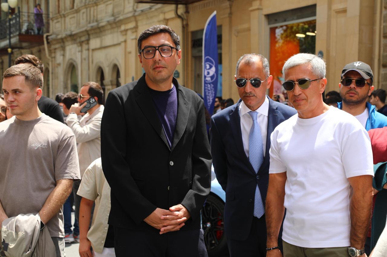 AAF sürət avtomobillərinin sərgisini təşkil edib (FOTO)