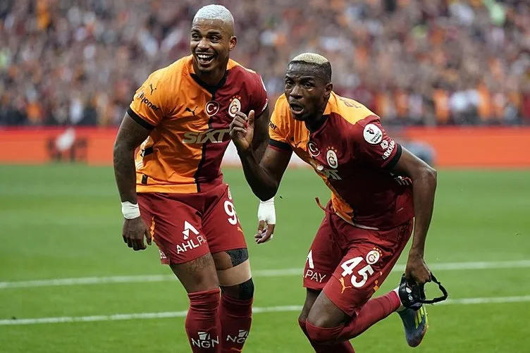"Qalatasaray" Türkiyə çempionu oldu (FOTO)