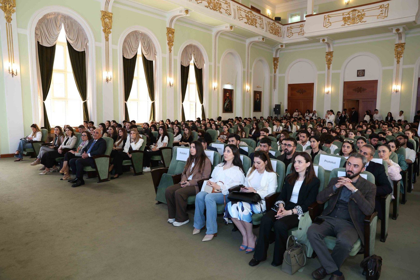İşəgötürənlər UNEC-də: “Məşğulluq həftəsi”nə start verildi (FOTO)