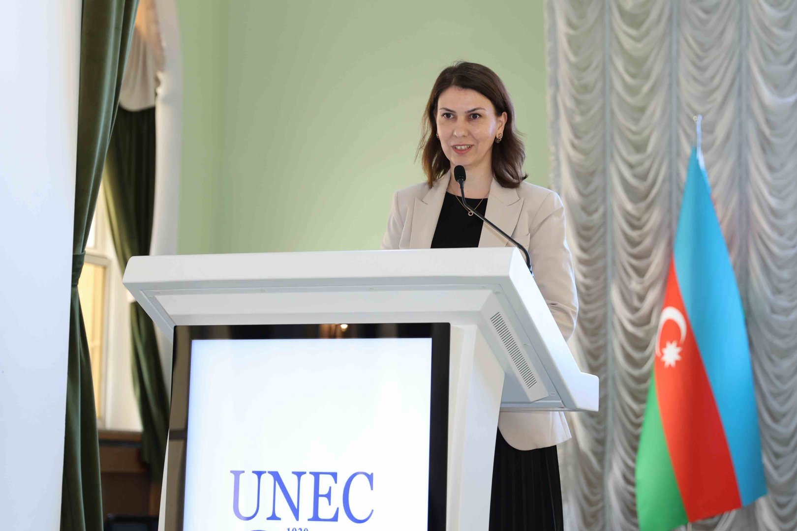 İşəgötürənlər UNEC-də: “Məşğulluq həftəsi”nə start verildi (FOTO)