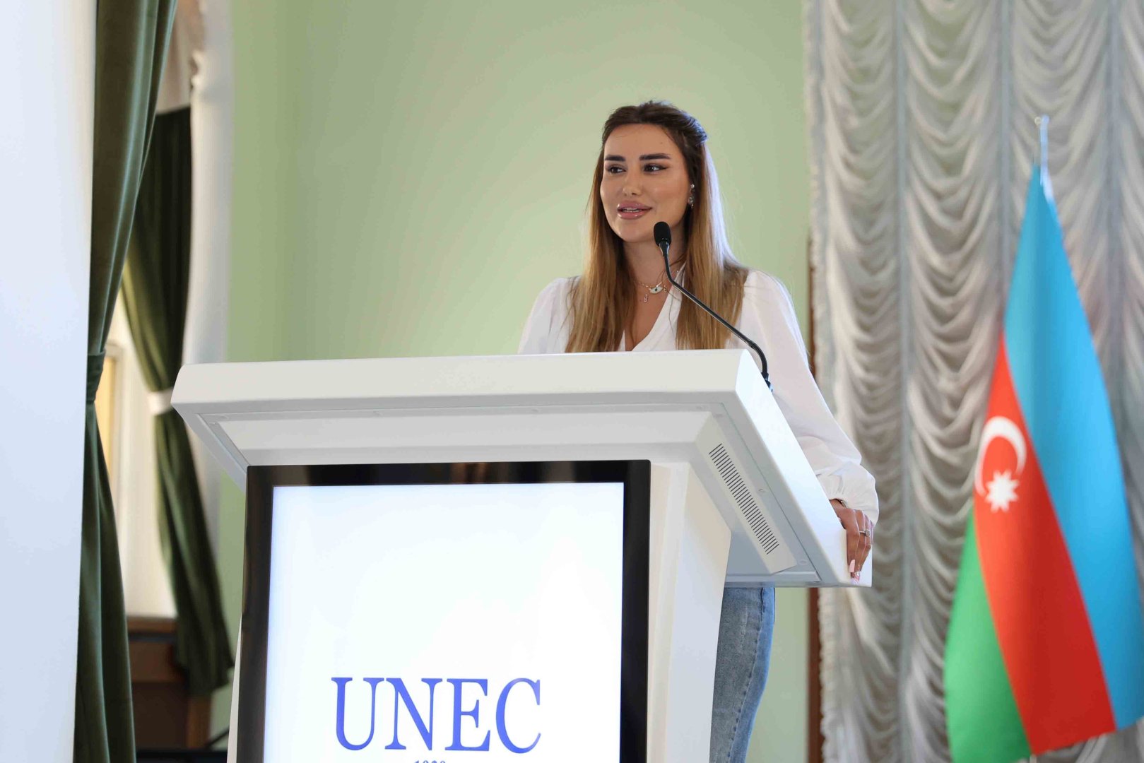 İşəgötürənlər UNEC-də: “Məşğulluq həftəsi”nə start verildi (FOTO)