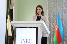 İşəgötürənlər UNEC-də: “Məşğulluq həftəsi”nə start verildi (FOTO)