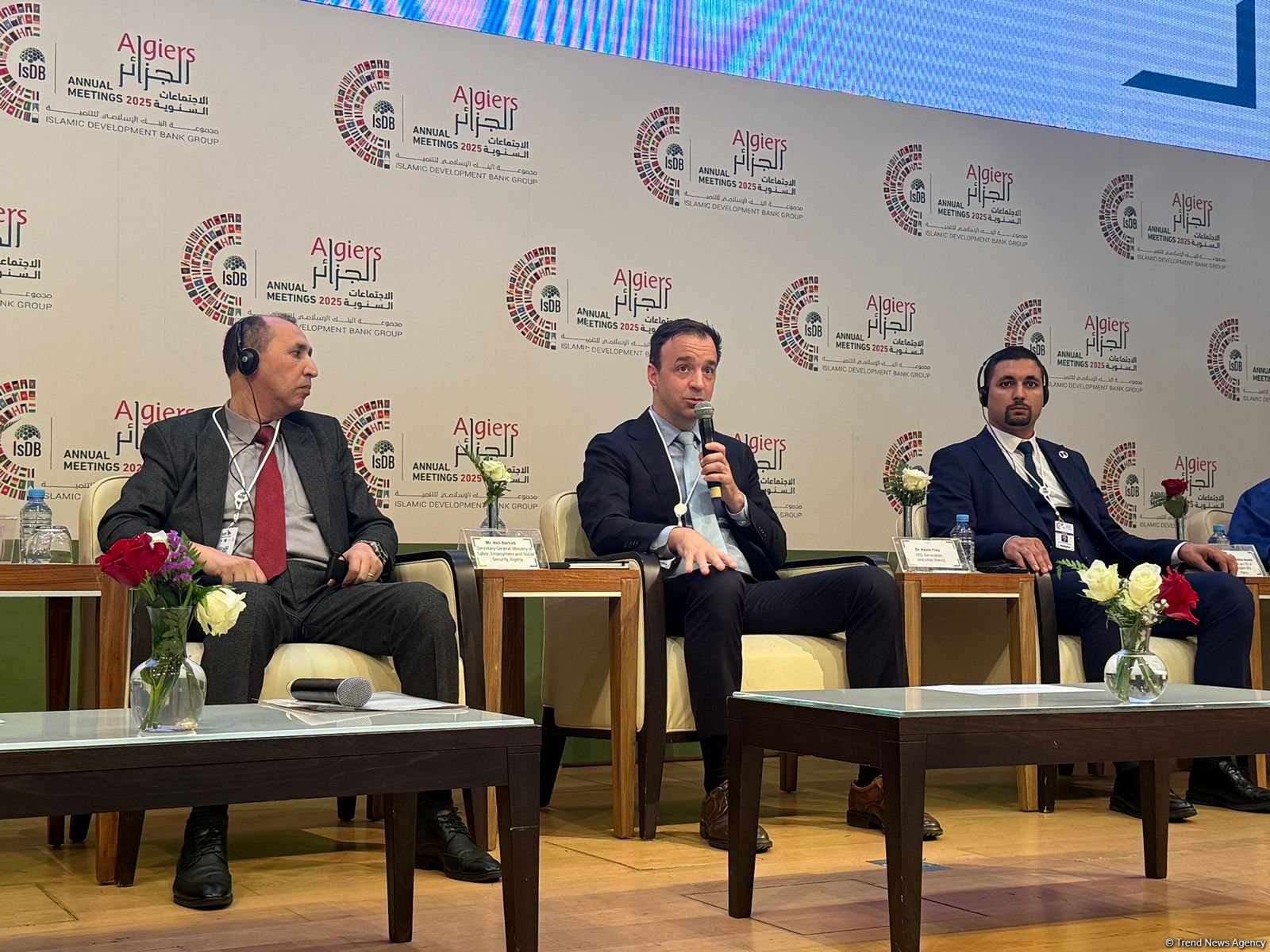 Əlcəzairdə İslam İnkişaf Bankının 13-cü Gənclərin İnkişafı Forumu başa çatıb (FOTO)