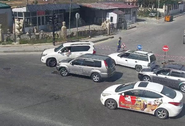 Sürücülərin NƏZƏRİNƏ: Bu küçələrdə hərəkət tam məhdudlaşdırılıb