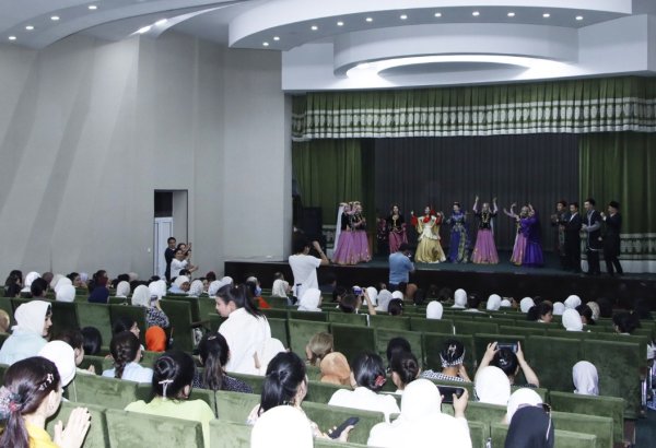 Özbəkistanın Fərqanə vilayətində Üzeyir Hacıbəyliyə həsr olunan konsert təşkil edilib (FOTO)