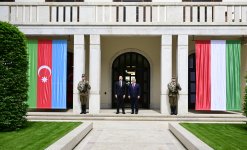 Budapeştdə Prezident İlham Əliyevin Macarıstanın Baş naziri ilə məhdud tərkibdə görüşü olub (FOTO/VİDEO)