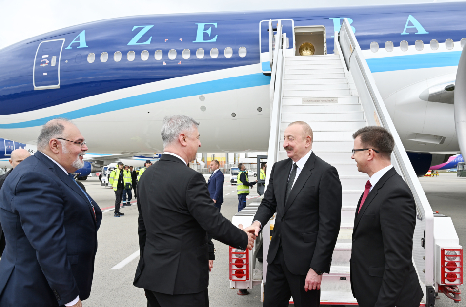 Prezident İlham Əliyev Macarıstana işgüzar səfərə gəlib (FOTO/VİDEO)