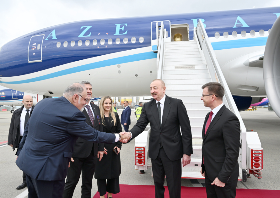 Prezident İlham Əliyev Macarıstana işgüzar səfərə gəlib (FOTO/VİDEO)
