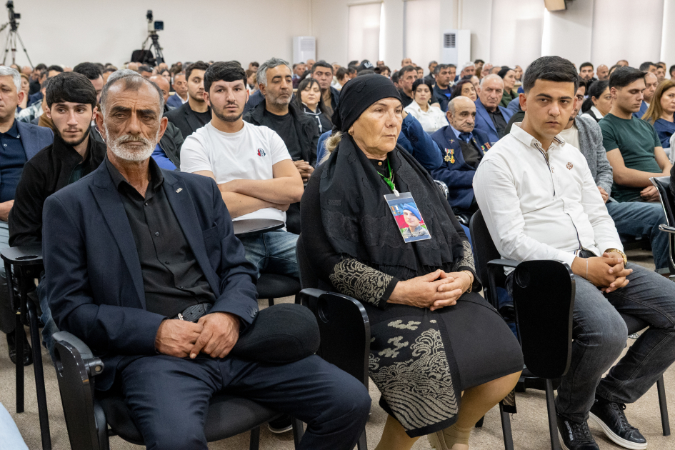 Ruben Vardanyanın məhkəməsində zərərçəkmiş şəxslərin ifadələri dinlənilib (FOTO)