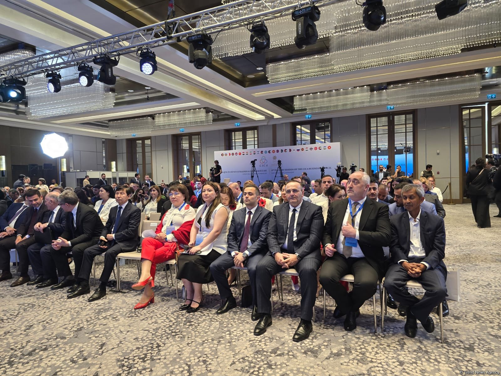 Bakıda AQEM-in 10-cu Bines Forumu keçirilib (FOTO)