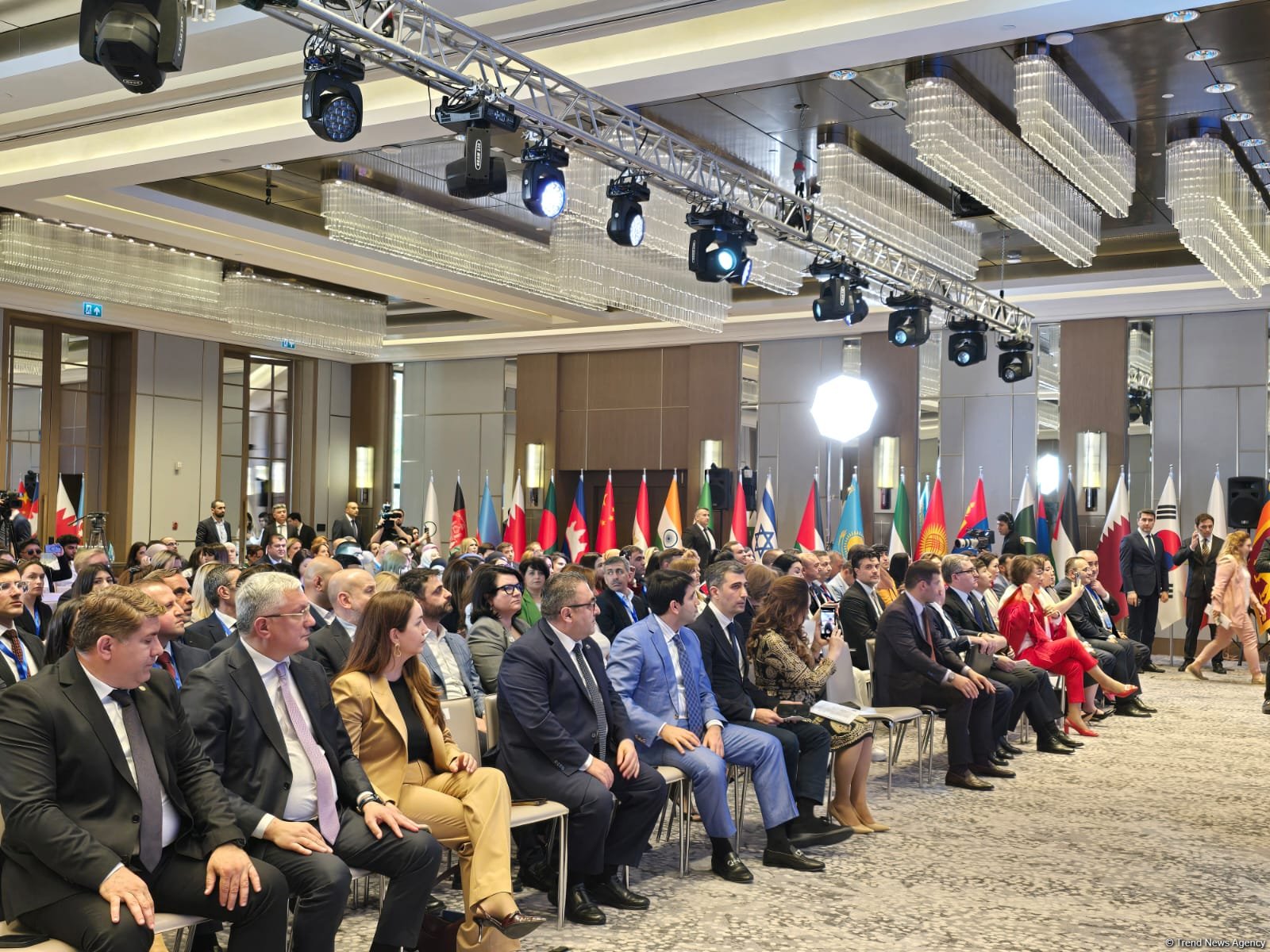Bakıda AQEM-in 10-cu Bines Forumu keçirilib (FOTO)