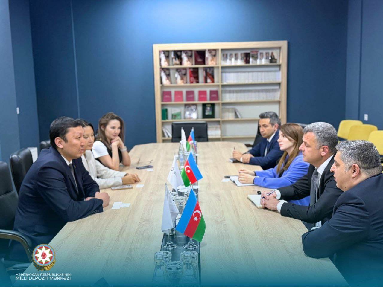 Azərbaycanla Qazaxıstanın depozit mərkəzləri arasında əməkdaşlıq imkanları dəyərləndirilib