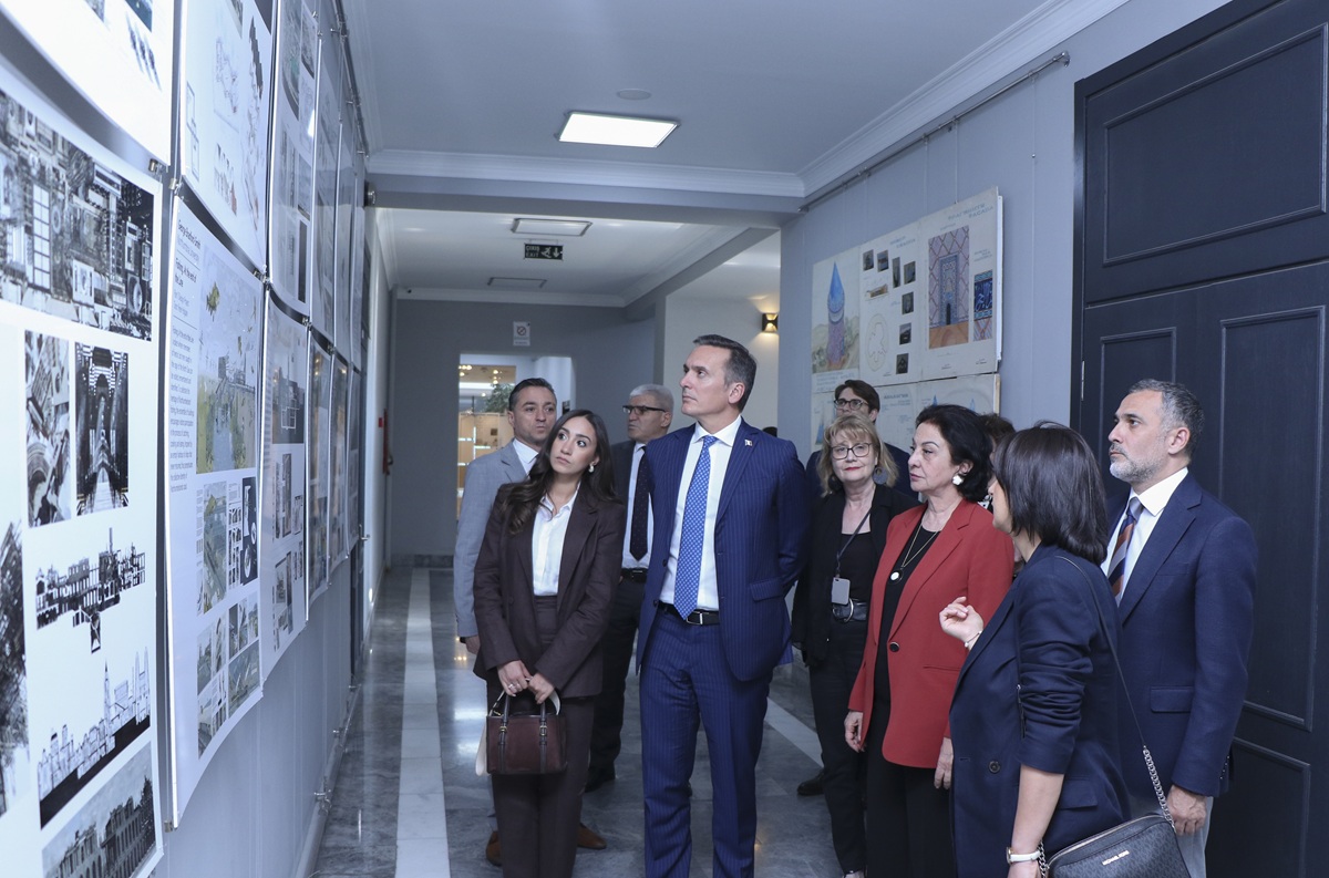 AzMİU ilə İtaliyanın Azərbaycandakı səfirliyi arasında əməkdaşlıq məsələləri müzakirə olunub (FOTO)