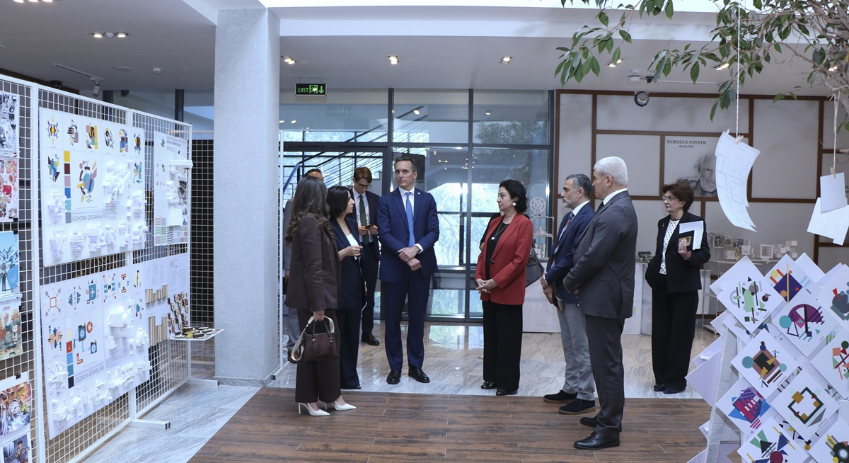 AzMİU ilə İtaliyanın Azərbaycandakı səfirliyi arasında əməkdaşlıq məsələləri müzakirə olunub (FOTO)