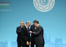 Prezident İlham Əliyev Nobel mükafatı laureatı Əziz Sancarın Əlişir Nəvai Beynəlxalq Mükafatı ilə təltif olunması mərasimində iştirak edib (FOTO/VİDEO)