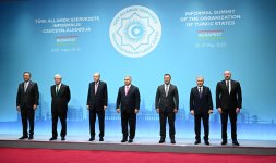 Prezident İlham Əliyev Budapeştdə Türk Dövlətləri Təşkilatının Dövlət başçılarının qeyri-rəsmi Zirvə görüşündə iştirak edib (FOTO/VİDEO) (YENİLƏNİB-4)