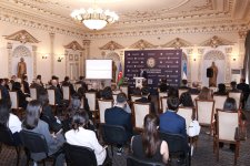 “Azərbaycan və Özbəkistan arasında dostluq əlaqələrinin inkişafında ictimai diplomatiyanın rolu” mövzusunda tədbir keçirilib (FOTO)