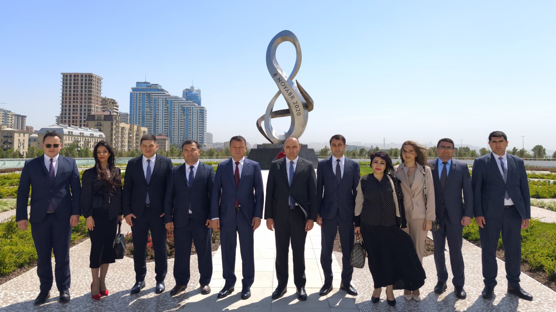 "Azərbaycan və Özbəkistan arasında dostluq əlaqələrinin inkişafında ictimai diplomatiyanın rolu" mövzusunda tədbir keçirilib (FOTO)
