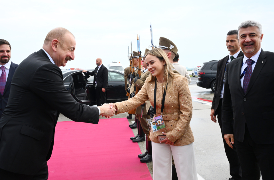 Prezident İlham Əliyevin Macarıstana işgüzar səfəri başa çatıb (FOTO)