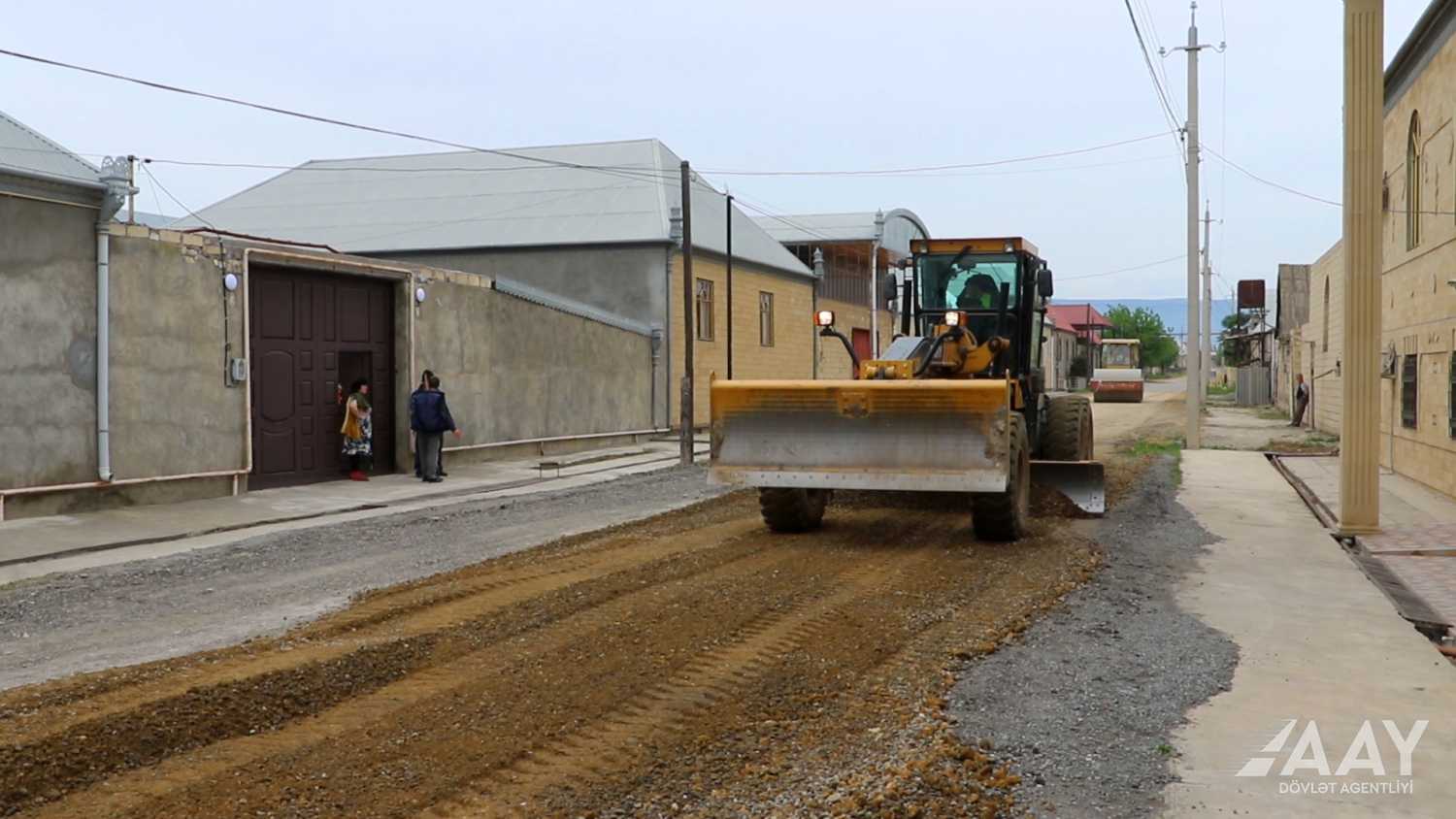 Şəmkirdə kəndlərarası avtomobil yolu yenidən qurulur (FOTO/VİDEO)