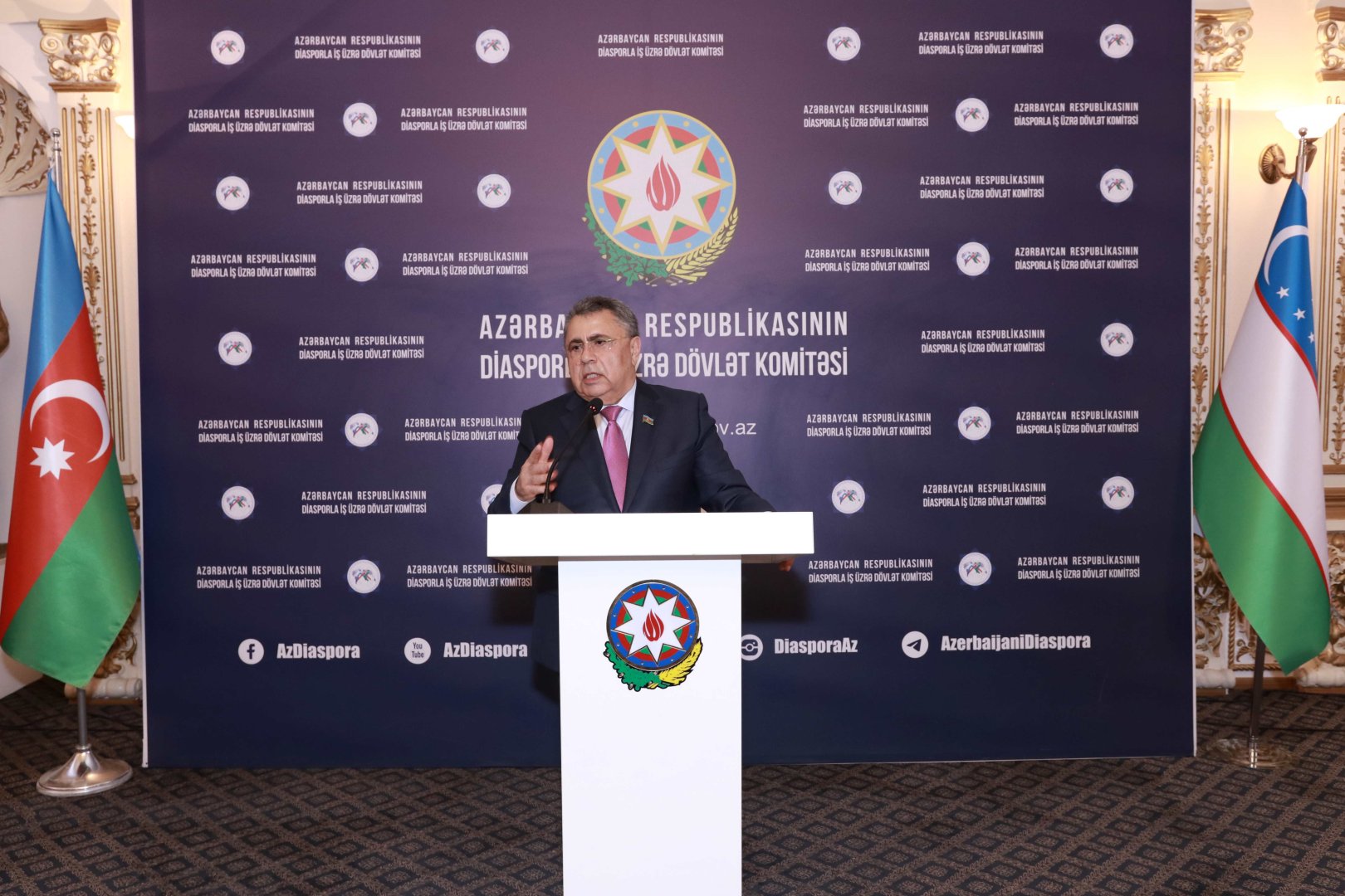 "Azərbaycan və Özbəkistan arasında dostluq əlaqələrinin inkişafında ictimai diplomatiyanın rolu" mövzusunda tədbir keçirilib (FOTO)