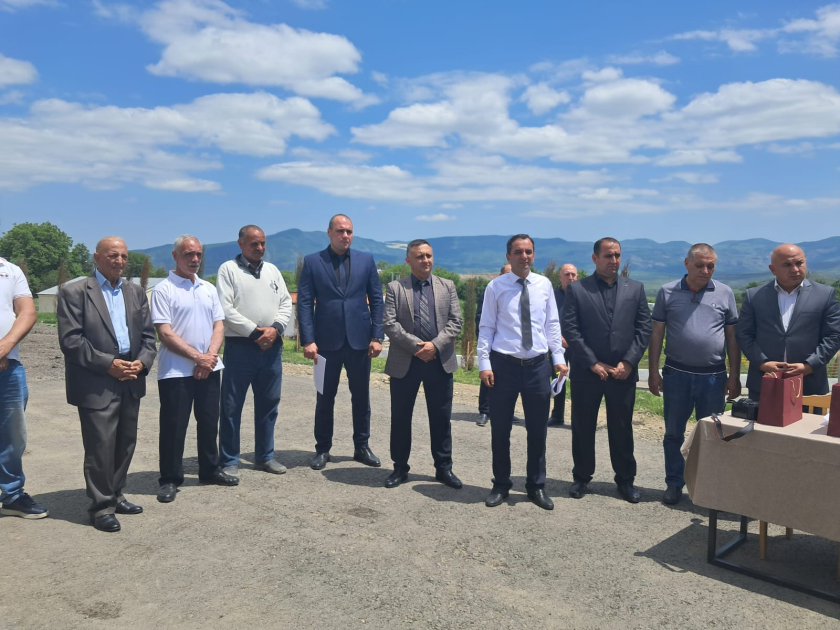 Növbəti köç karvanı Ballıca kəndinə çatıb: açarlar təqdim olunub (FOTO) (YENİLƏNİB)