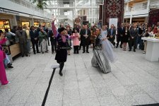 Niderlandda “Azərbaycan Xalçalarının Möhtəşəmliyi: Sənət Vasitəsilə Öyrənmək” xalça sərgisinin açılış mərasimi keçirilib (FOTO/VİDEO)