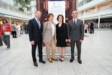 Niderlandda “Azərbaycan Xalçalarının Möhtəşəmliyi: Sənət Vasitəsilə Öyrənmək” xalça sərgisinin açılış mərasimi keçirilib (FOTO/VİDEO)