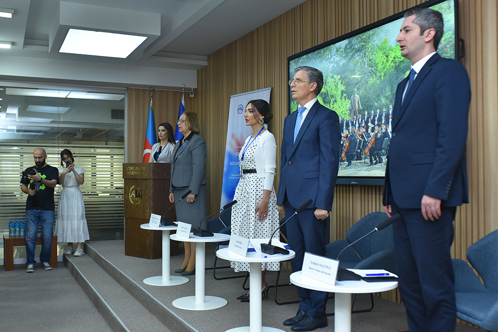 Azərbaycan Universitetində ikigünlük beynəlxalq konfrans işə başlayıb (FOTO)