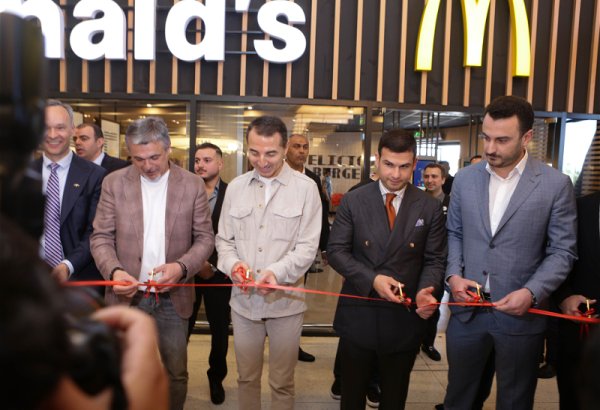 “McDonald's Azərbaycan”ın yeni restoranı Qala qəsəbəsində açılıb (FOTO)
