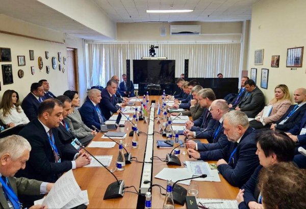 Sankt-Peterburqda Xəzər dənizinin səviyyəsi və regional ekoloji əməkdaşlıq müzakirə olunub (FOTO)