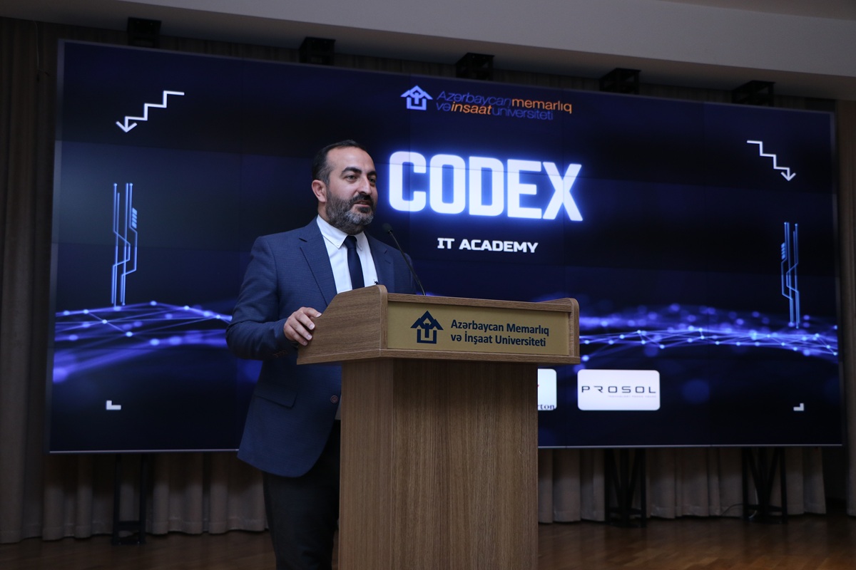AzMİU-da tələbələr üçün tam taqaüdlü İT Akademiya fəaliyyətə başladı (FOTO)