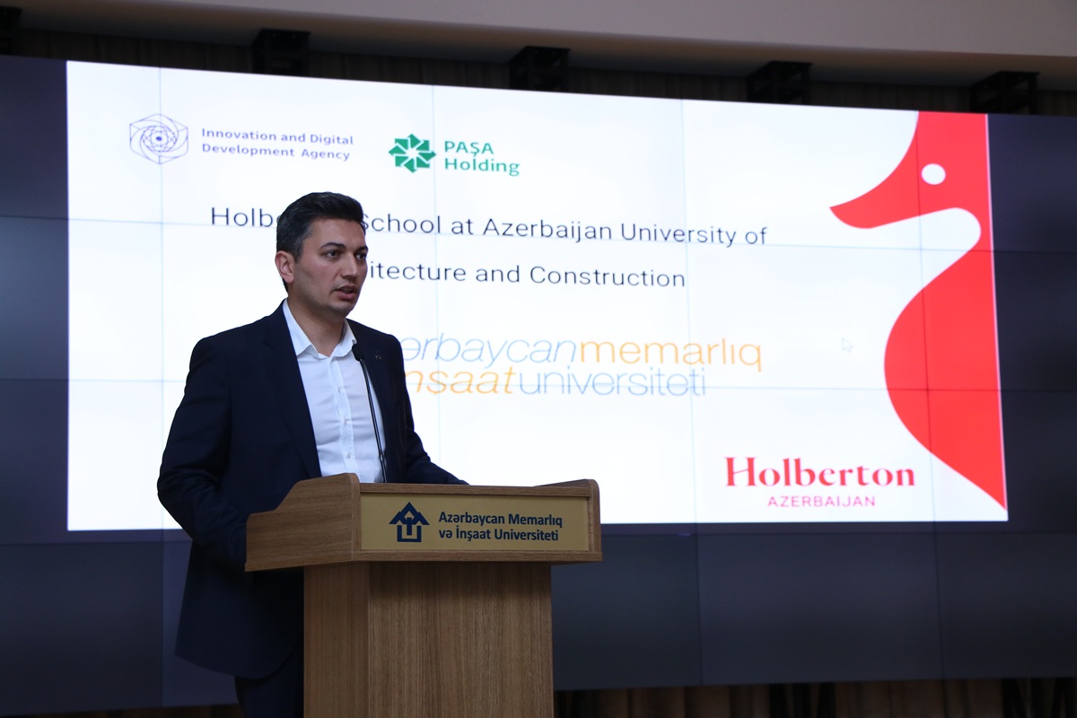 AzMİU-da tələbələr üçün tam taqaüdlü İT Akademiya fəaliyyətə başladı (FOTO)