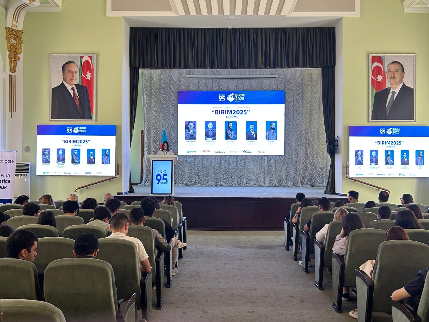 UNEC-də Biznes, İnnovasiya, Rəqəmsal İnkubasiya və Müxtəliflik Forumu keçirilib (FOTO)